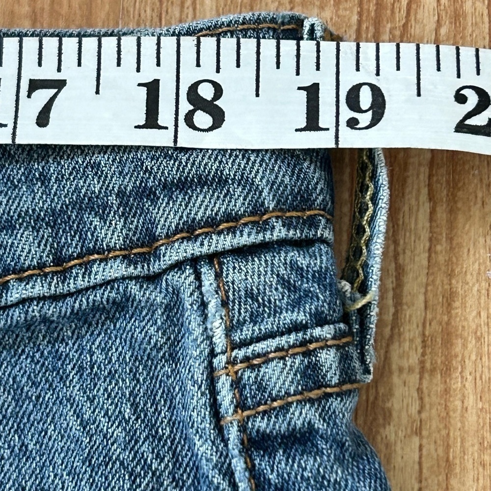 Levi's 505 Blue Straight-Leg Jeans Classic Denim Sz 38/29 - Picture 5 of 7